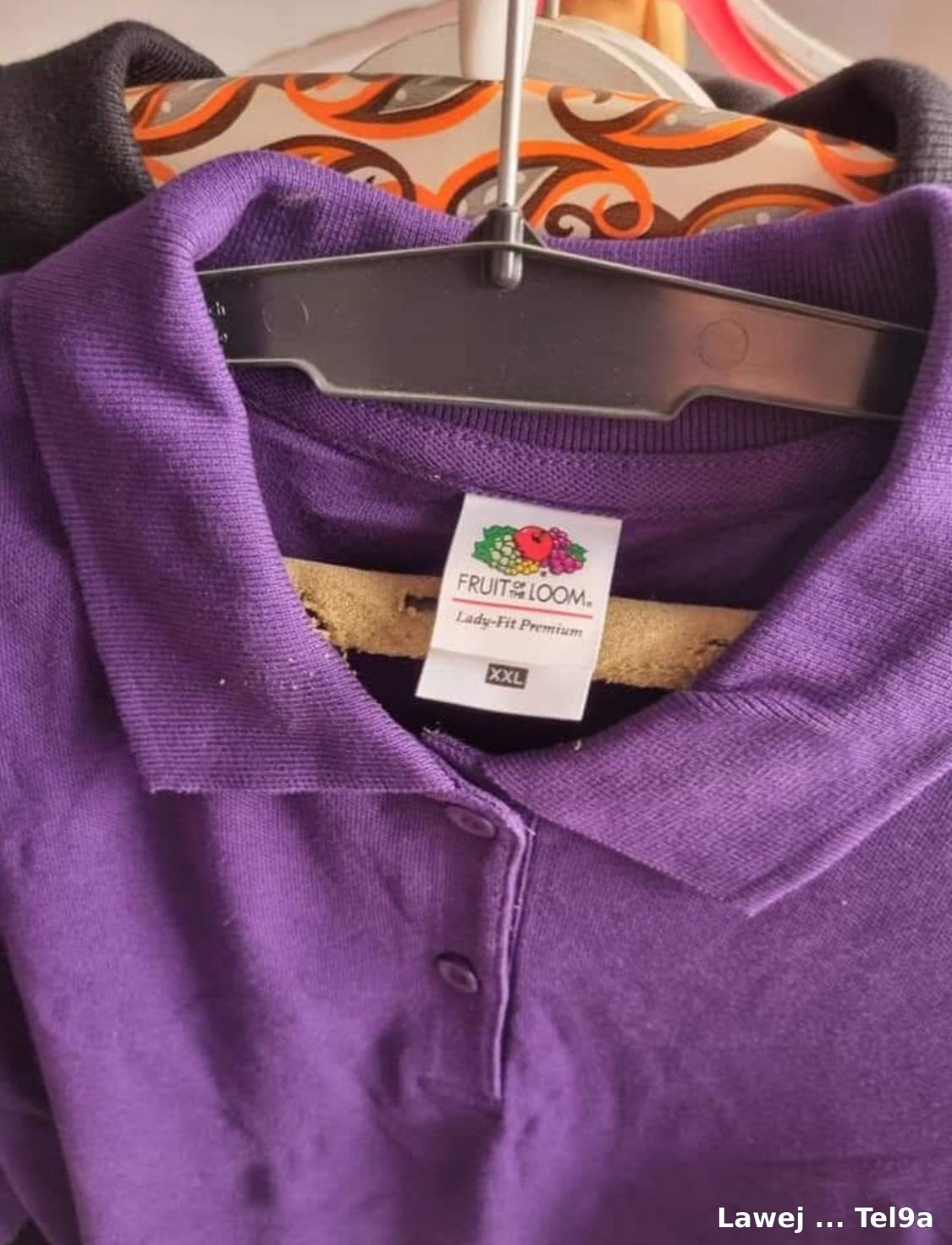 Pull et t-shirt