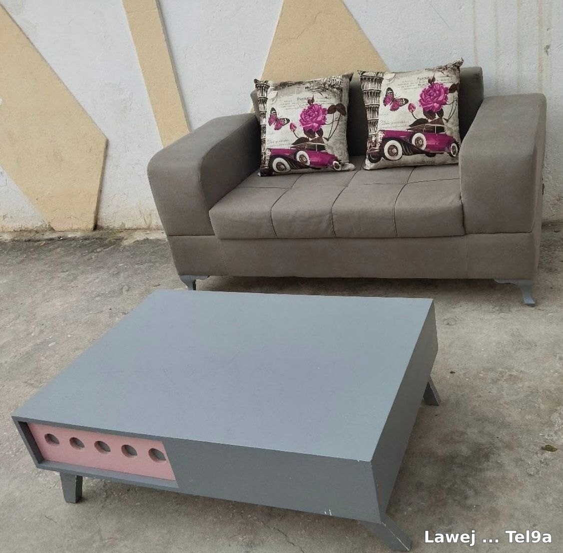 Canapé avec table